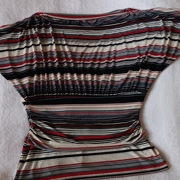 STRIPPED SHORT SLEEVE TOP XXL - Picture 2 of 2